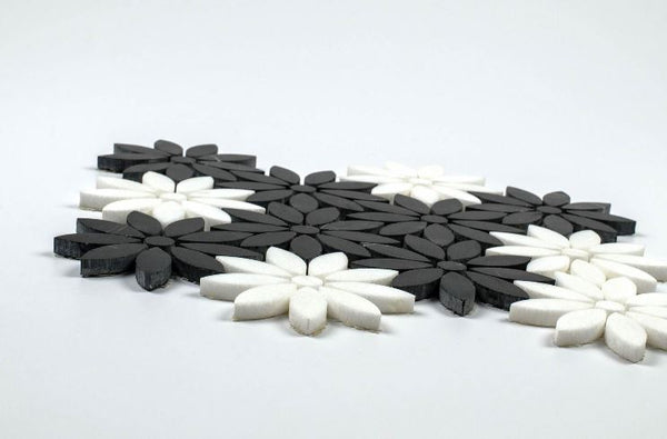 FLOWER - BLACK AND WHITE