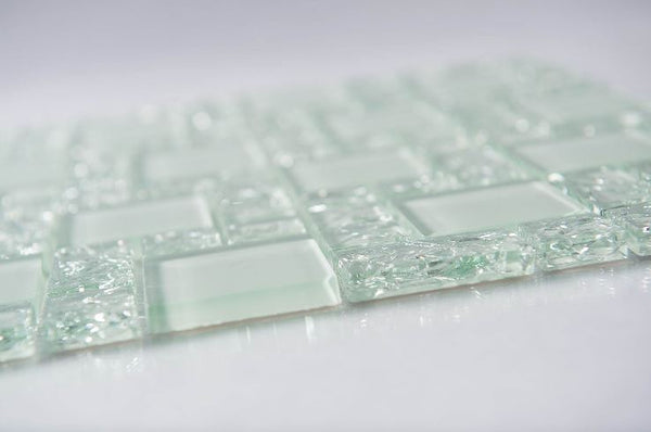 FRACTURED SQUARE - WHITE